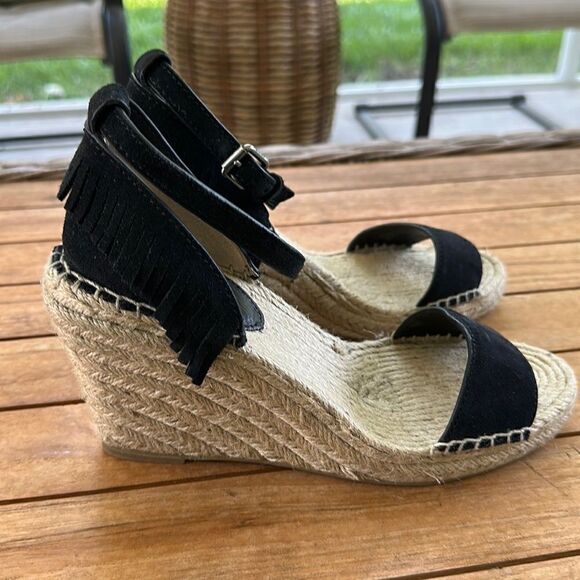 FRYE LILA FEATHER WEDGE (BLACK OILED) Espadrille Wedge Sandals 7 - Picture 2 of 11